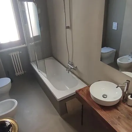 Apartament House